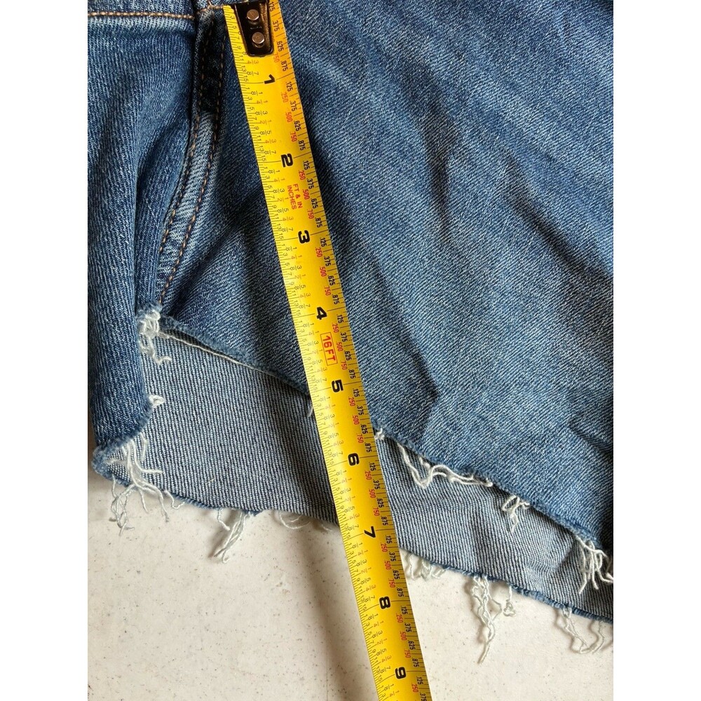 Old Navy O.G. Straight High Rise Secret Smooth Pockets Denim Shorts Womens 18 - Picture 11 of 11